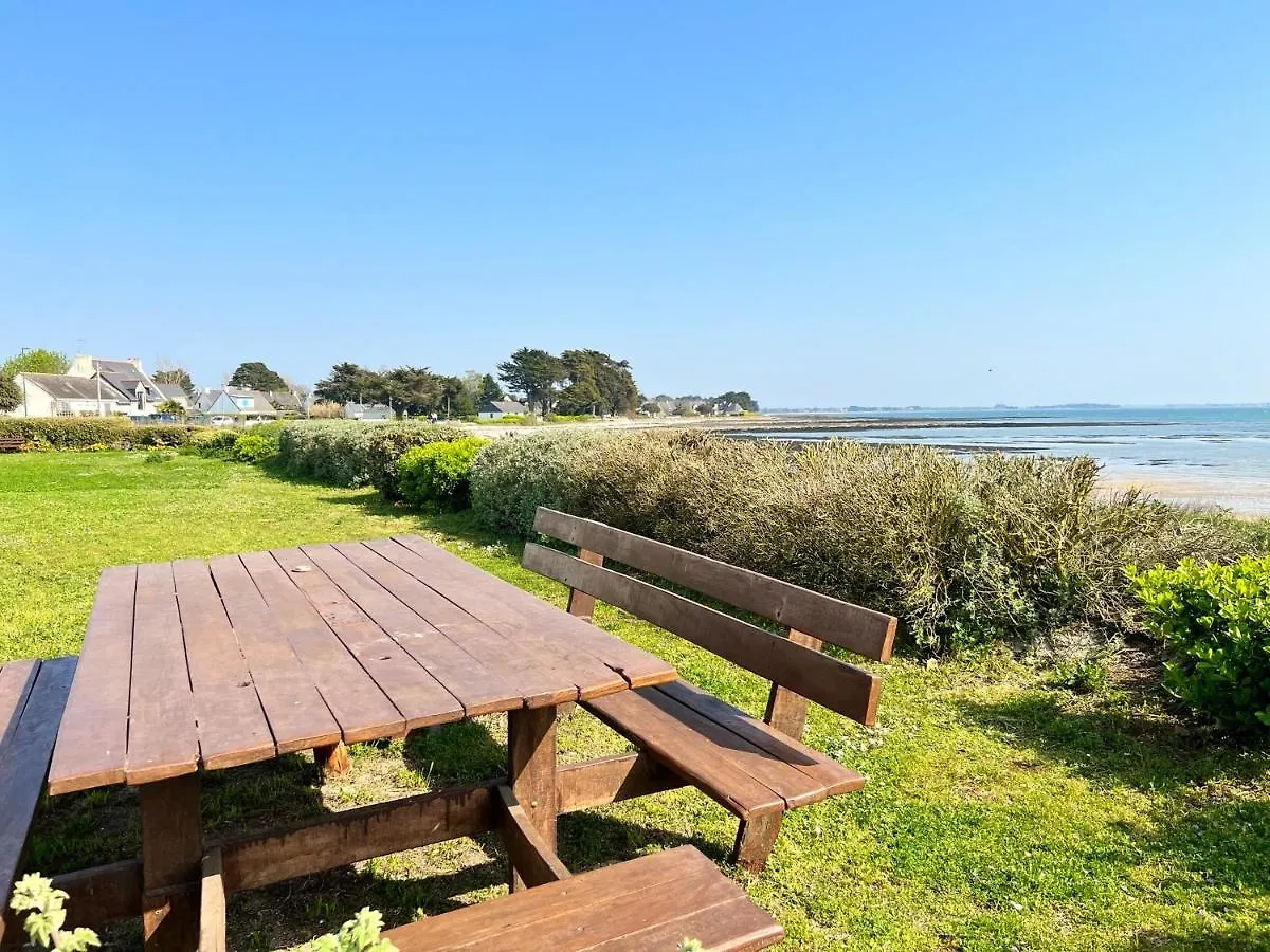 Appartement De 2 Chambres A Sarzeau A 100 M De La Plage Avec Vue Sur La Mer Jardin Clos Et Wifi